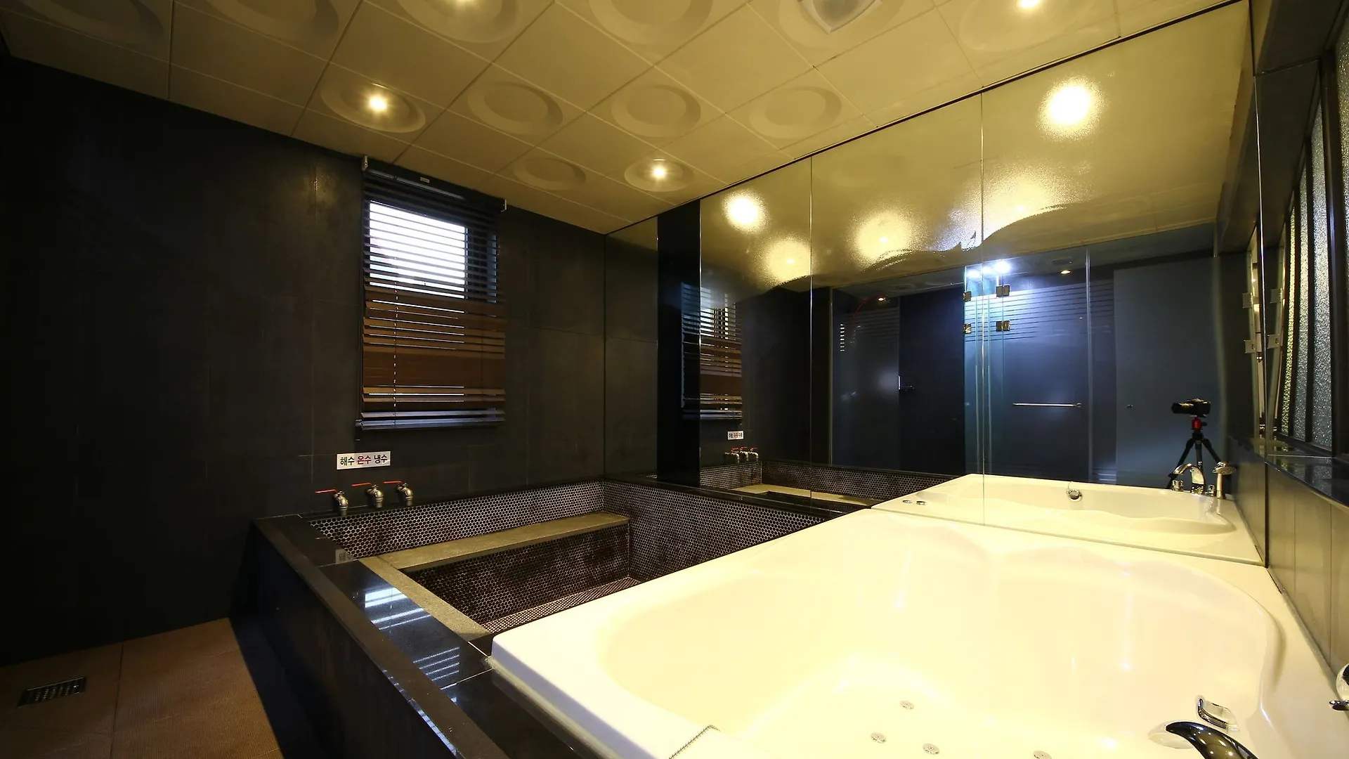 Habibi Hotel 인천